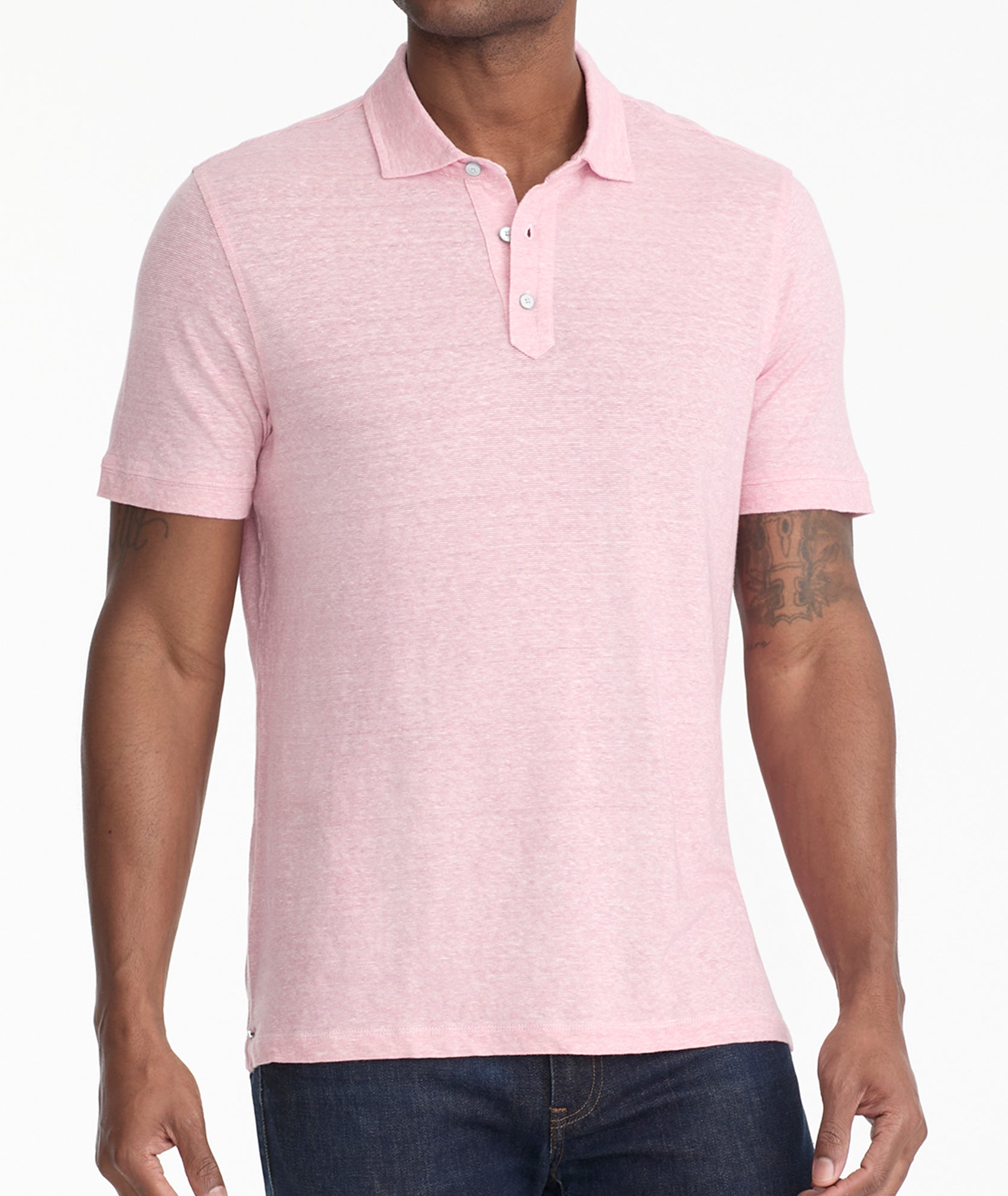 Model is wearing UNTUCKit Bardini Linen Blend Polo in Pink.